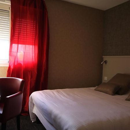 Hotel D'Arcins Latresne Esterno foto